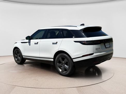 Used 2025 Land Rover Range Rover Velar Dynamic SE AWD/4WD image 3