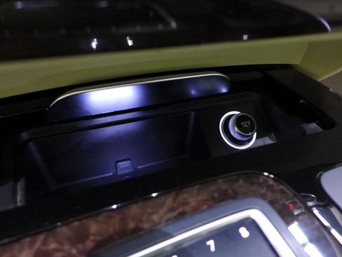 Used 2019 Audi Q7 3.0T Prestige image 41