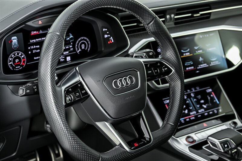 Used 2022 Audi RS 6 AWD/4WD image 20