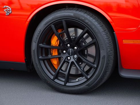 Used 2023 Dodge Challenger SRT Hellcat w/ Driver Convenience Group image 22