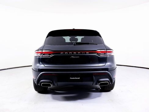 Certified 2025 Porsche Macan image 27