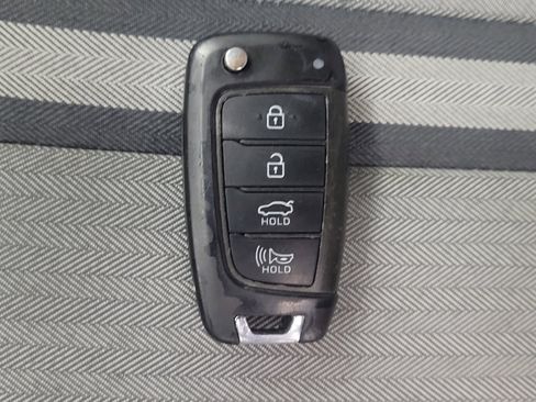 Used 2021 Hyundai Sonata SE FWD image 32