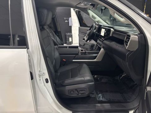 Used 2023 Toyota Tundra SR5 image 36
