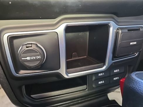 Used 2021 Jeep Wrangler Unlimited Sport AWD/4WD image 55