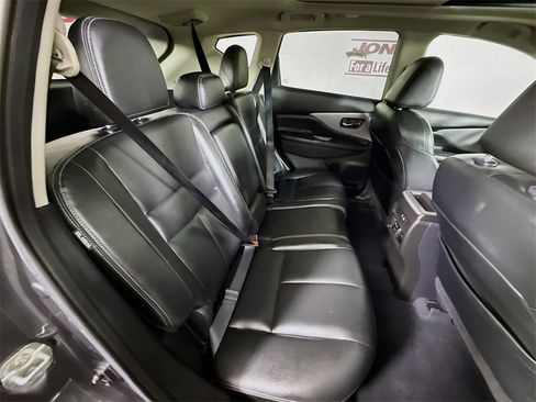 Used 2021 Nissan Murano SV w/ SV Special Edition Package image 31