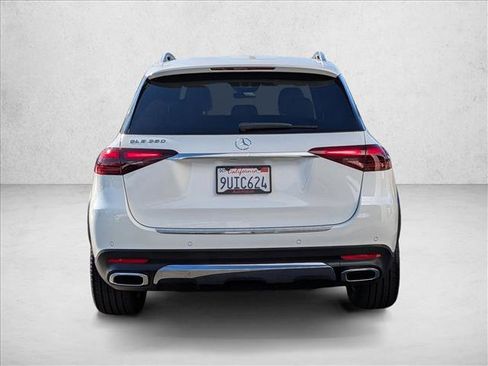 Used 2025 Mercedes-Benz GLE 350 4MATIC image 7