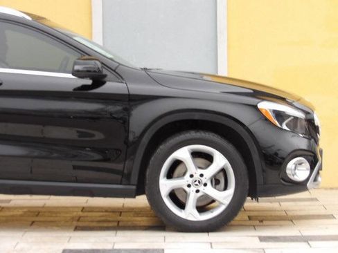 Used 2018 Mercedes-Benz GLA 250 image 6