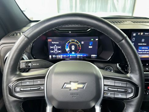 Certified 2024 Chevrolet Colorado LT w/ LT Convenience Package III image 6