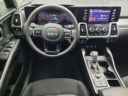 Used 2022 Kia Sorento LX FWD image 22