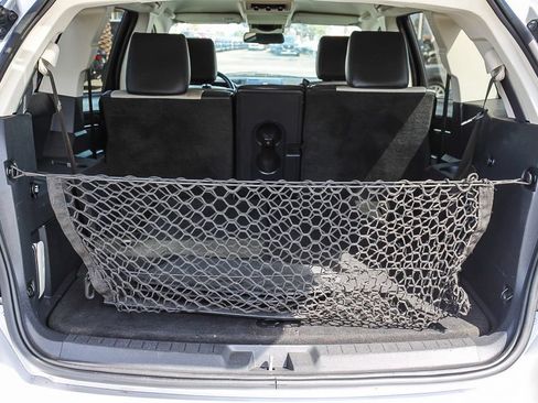Used 2009 Dodge Journey R/T w/ Flexible Seating Group FWD image 25