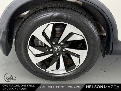 Used 2015 Honda CR-V Touring image 11