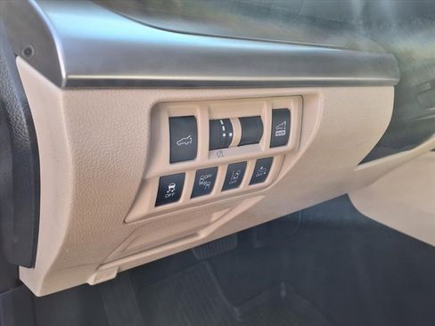 Used 2018 Subaru Outback 3.6R Limited image 15