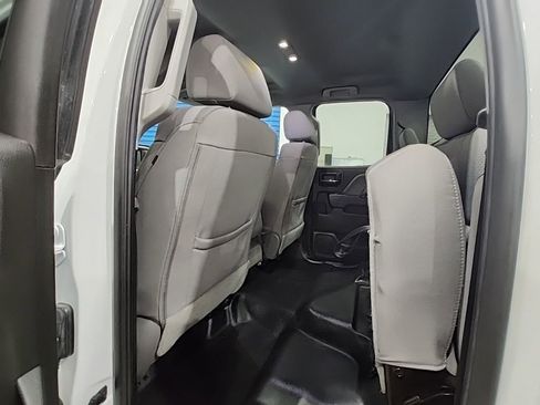 Used 2019 Chevrolet Silverado 2500 W/T AWD/4WD image 18