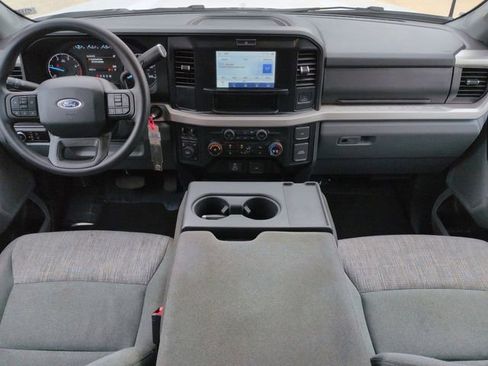 Certified 2025 Ford F250 XLT image 15