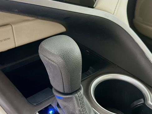 Used 2023 Toyota Camry LE image 20