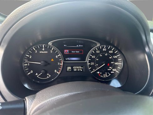 Used 2015 Nissan Altima 2.5 SV w/ Convenience Package FWD image 20