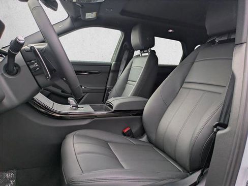 New 2026 Land Rover Range Rover Evoque S image 4