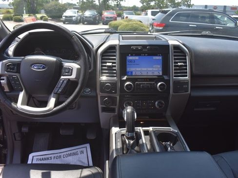 Used 2016 Ford F150 Lariat w/ Equipment Group 502A Luxury AWD/4WD image 21