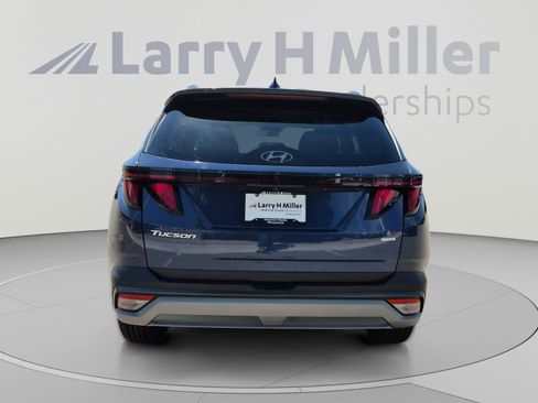 Used 2025 Hyundai Tucson SEL AWD/4WD image 4