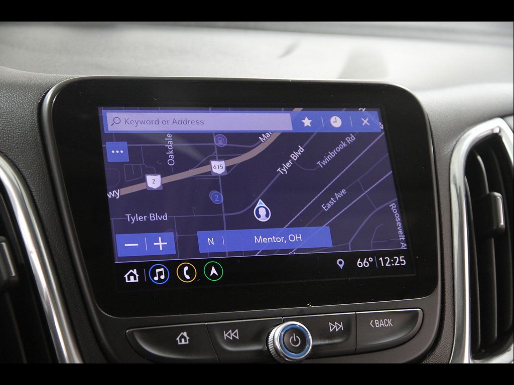 Used 2019 Chevrolet Equinox LT FWD image 12