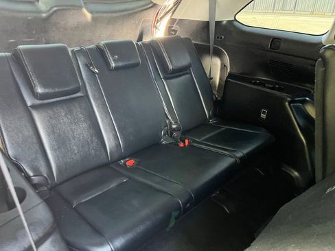 Used 2017 Toyota Highlander XLE image 15