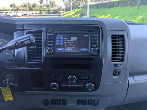 Used 2019 Nissan NV 3500 SL image 13