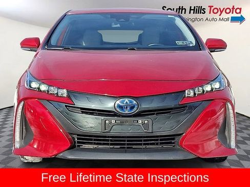 Used 2021 Toyota Prius Prime XLE w/ Carpet Mat Package (TMS) FWD image 2