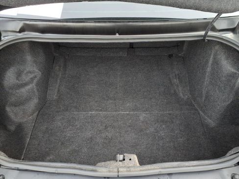 Used 2022 Dodge Challenger GT image 13