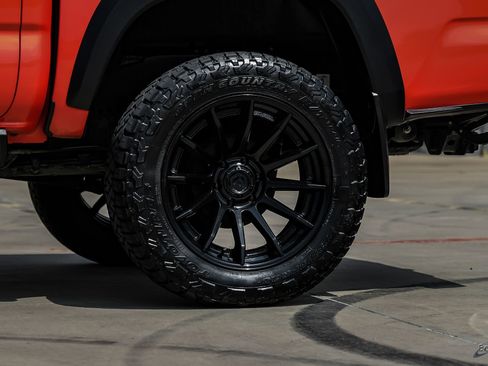 Used 2023 Toyota Tacoma TRD Pro AWD/4WD image 99