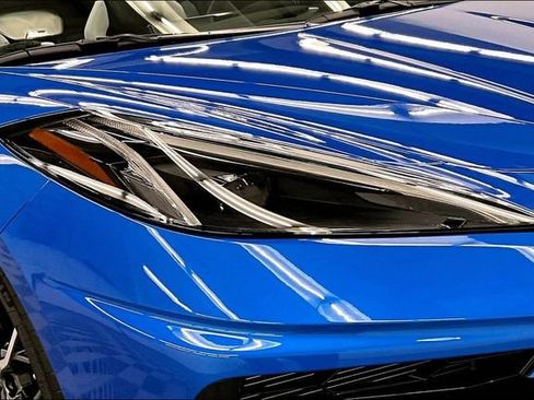 Used 2025 Chevrolet Corvette Stingray Preferred Conv image 33