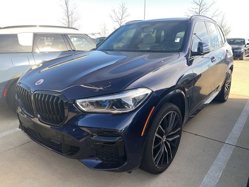 Certified 2023 BMW X5 M50i w/ Executive Package image 1
