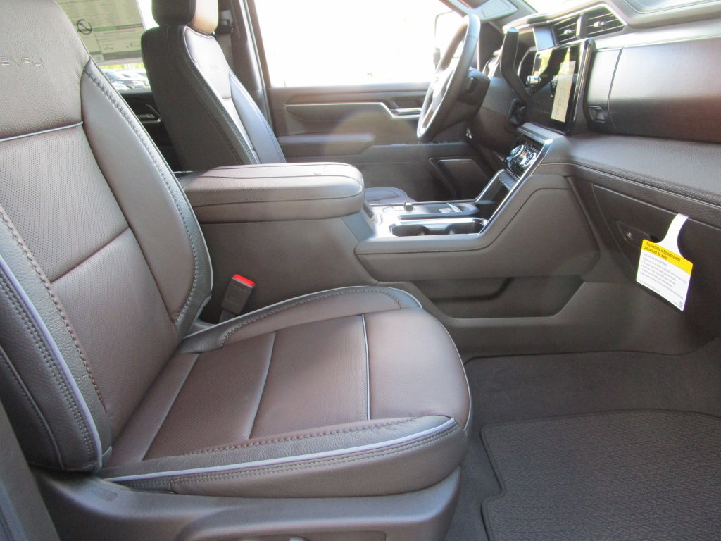 New 2026 GMC Sierra 2500 Denali w/ Denali Reserve Package AWD/4WD image 37