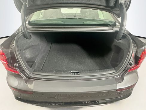 Used 2024 Volvo S60 B5 Core FWD image 29