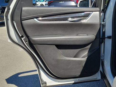 Used 2020 Cadillac XT5 Premium Luxury AWD/4WD image 13