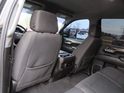 Used 2024 Chevrolet Silverado 3500 LT w/ Safety Package image 46