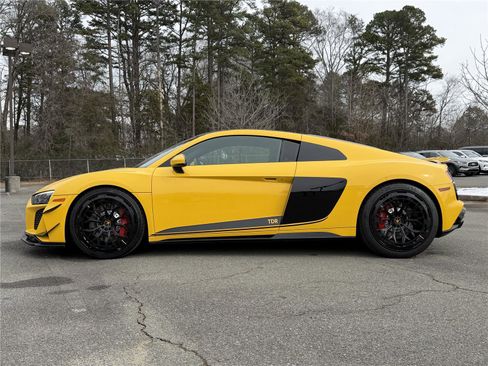 Used 2023 Audi R8 V10 performance RWD image 21