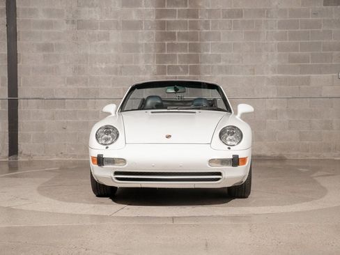 Used 1995 Porsche 911 Cabriolet image 3