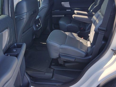 New 2026 Ford Expedition Active AWD/4WD image 27