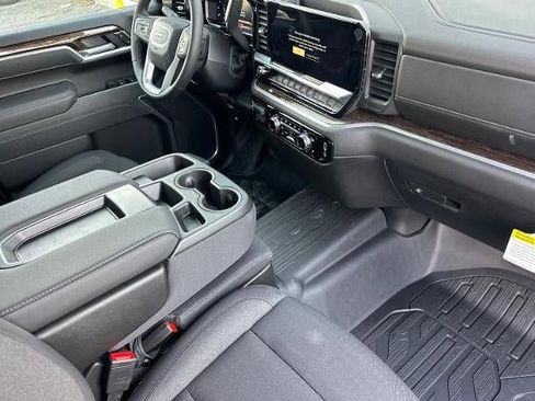 New 2026 GMC Sierra 1500 Elevation w/ X31 Off-Road Package AWD/4WD image 16
