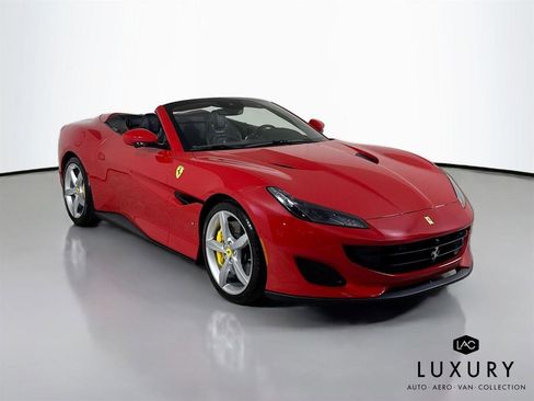 Used 2020 Ferrari Portofino image 4