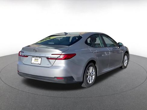 Used 2025 Toyota Camry LE image 14