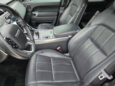 Used 2019 Land Rover Range Rover Sport Supercharged AWD/4WD image 9