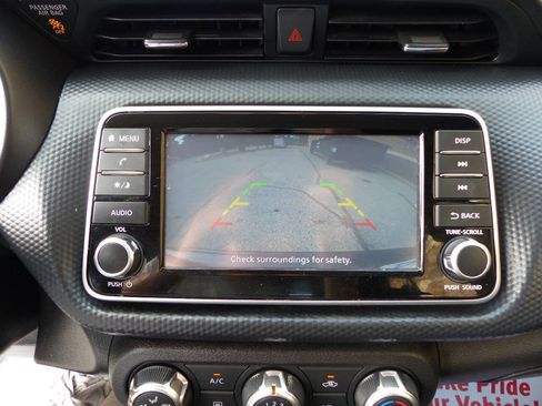 Used 2024 Nissan Kicks S FWD image 28