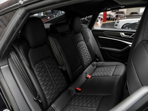 Used 2025 Audi RS 7 performance Sportback AWD/4WD image 36