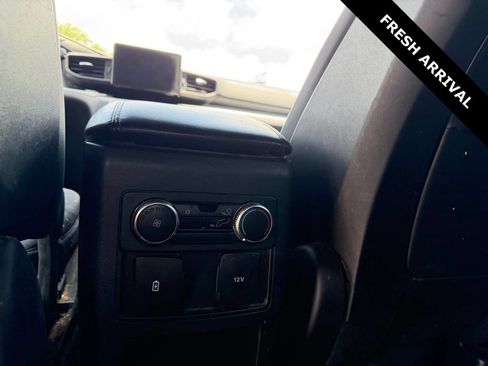 Used 2020 Ford Explorer XLT AWD/4WD image 18