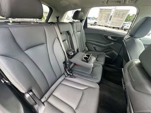 Used 2024 Audi Q7 2.0T Premium Plus w/ Premium Plus Package image 16