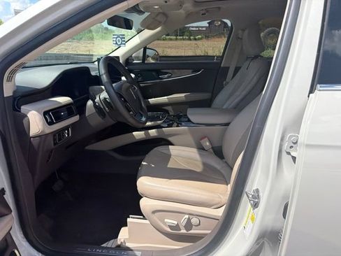 Used 2023 Lincoln Nautilus Reserve w/ Equipment Group 201A AWD/4WD image 9