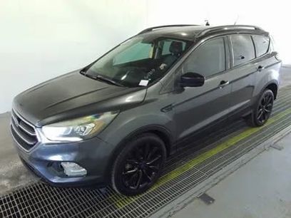 Used 2017 Ford Escape SE w/ Equipment Group 201A