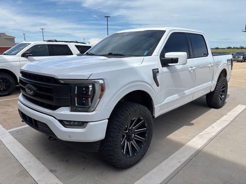 Used 2022 Ford F150 Lariat w/ Equipment Group 502A High AWD/4WD image 2