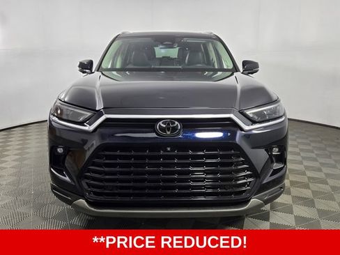 Used 2025 Toyota Grand Highlander FWD image 2